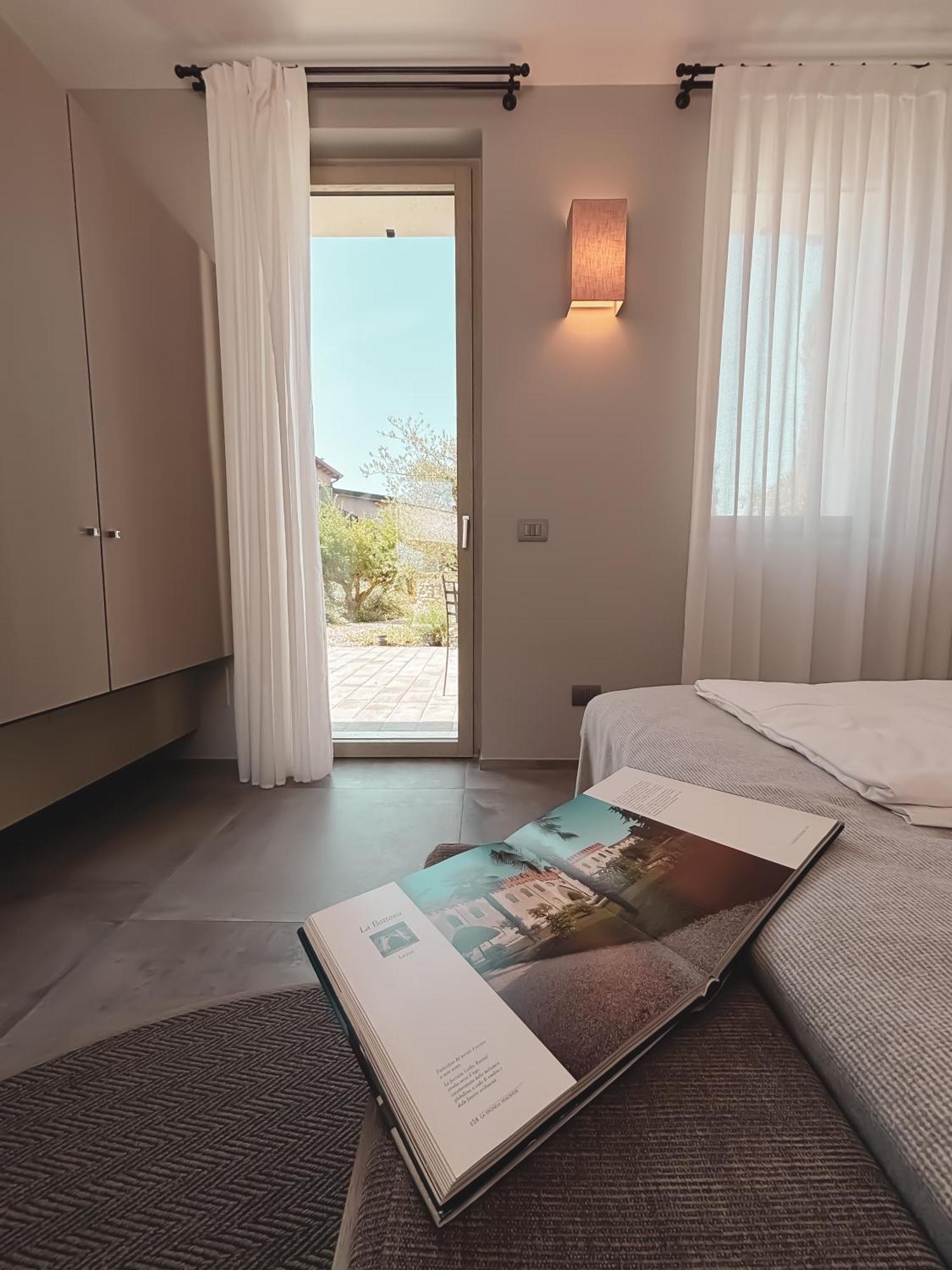فندق Natiia Relais - Adults Only لاتيزي الغرفة الصورة